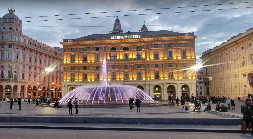 La Maison Nel Cuore Di Genova Free Parking Eksteriør billede